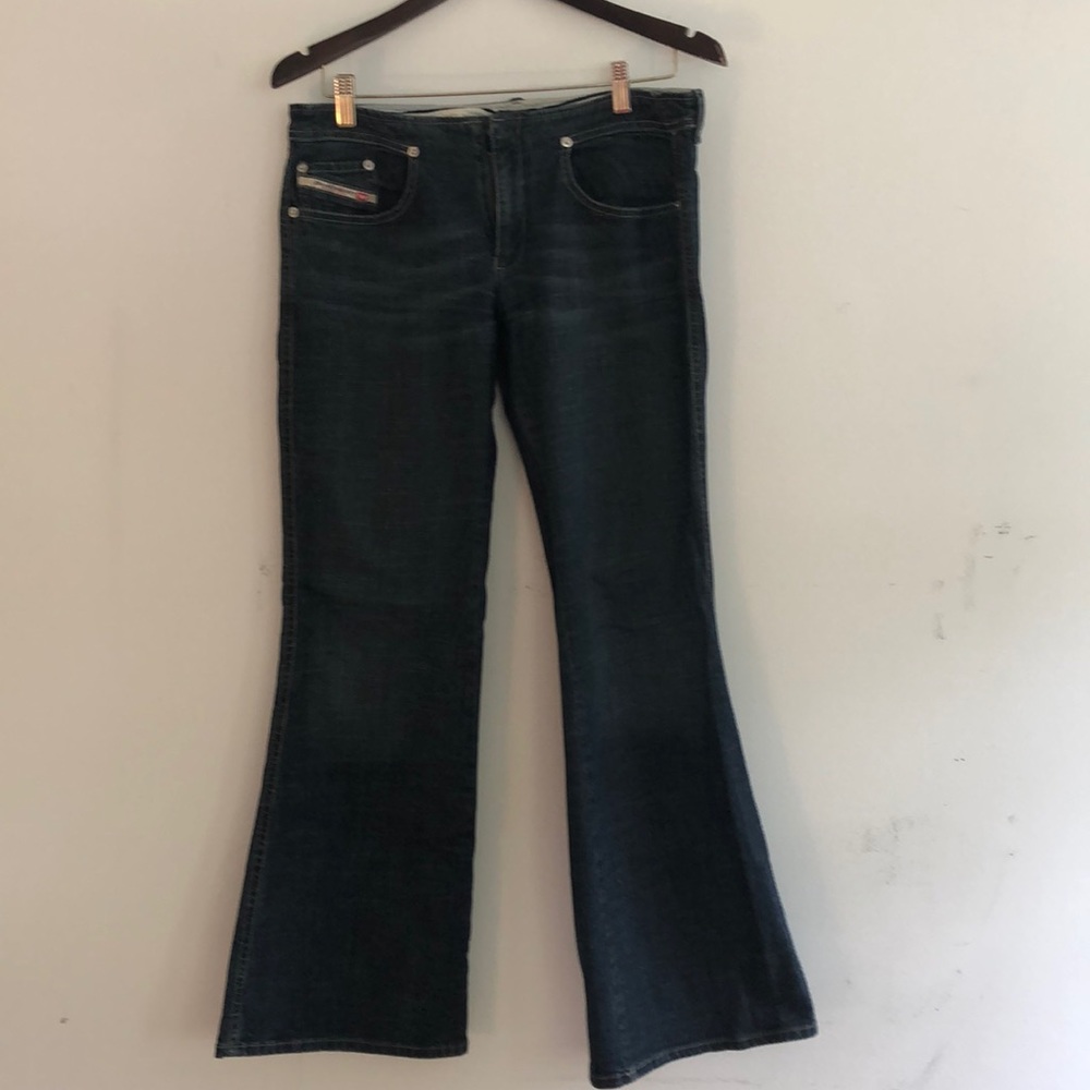 Jeans - Picture 2 of 3
